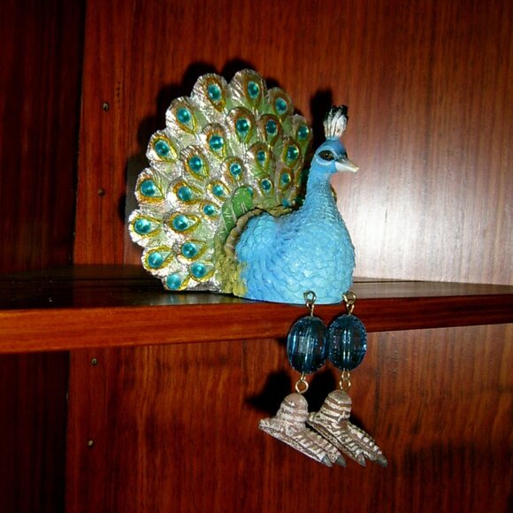 Peacock Shelf-Sitter Sculpture Blue, VGUC - Picture 1 of 3